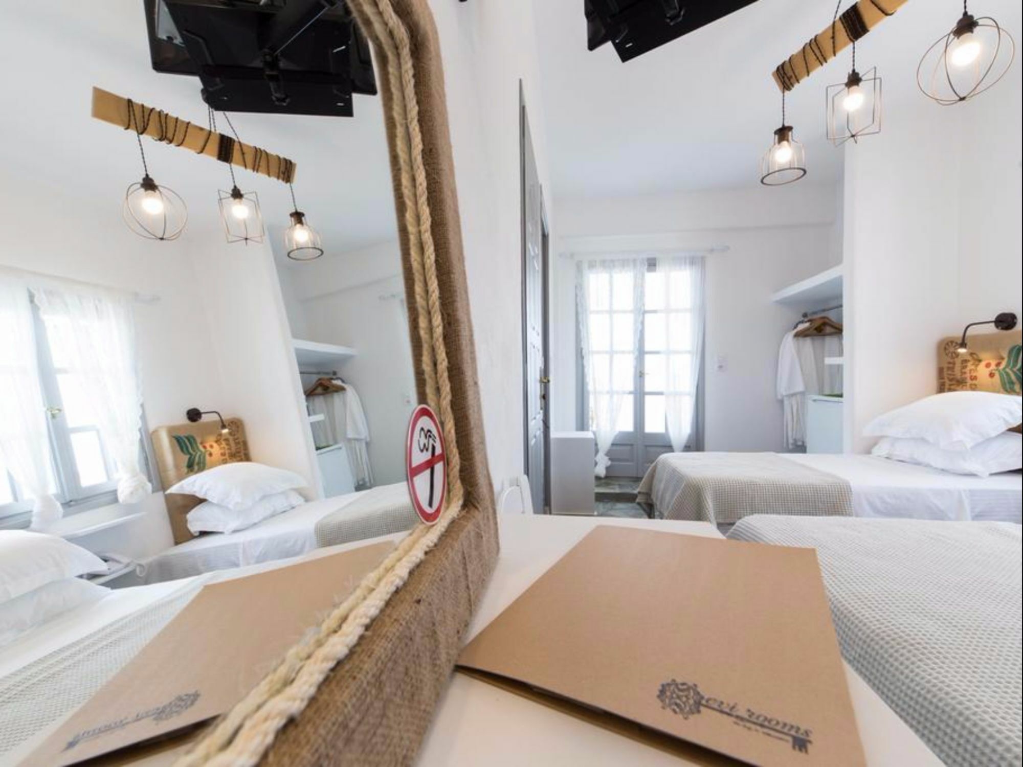 Evi Rooms Alikí Extérieur photo