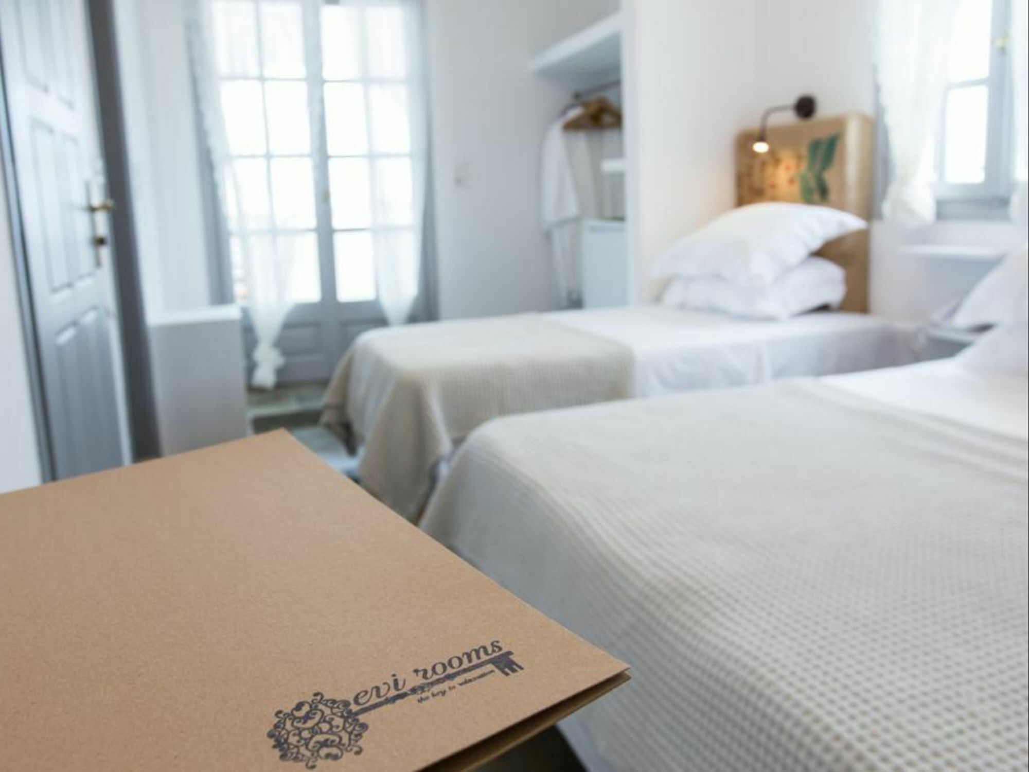 Evi Rooms Alikí Extérieur photo
